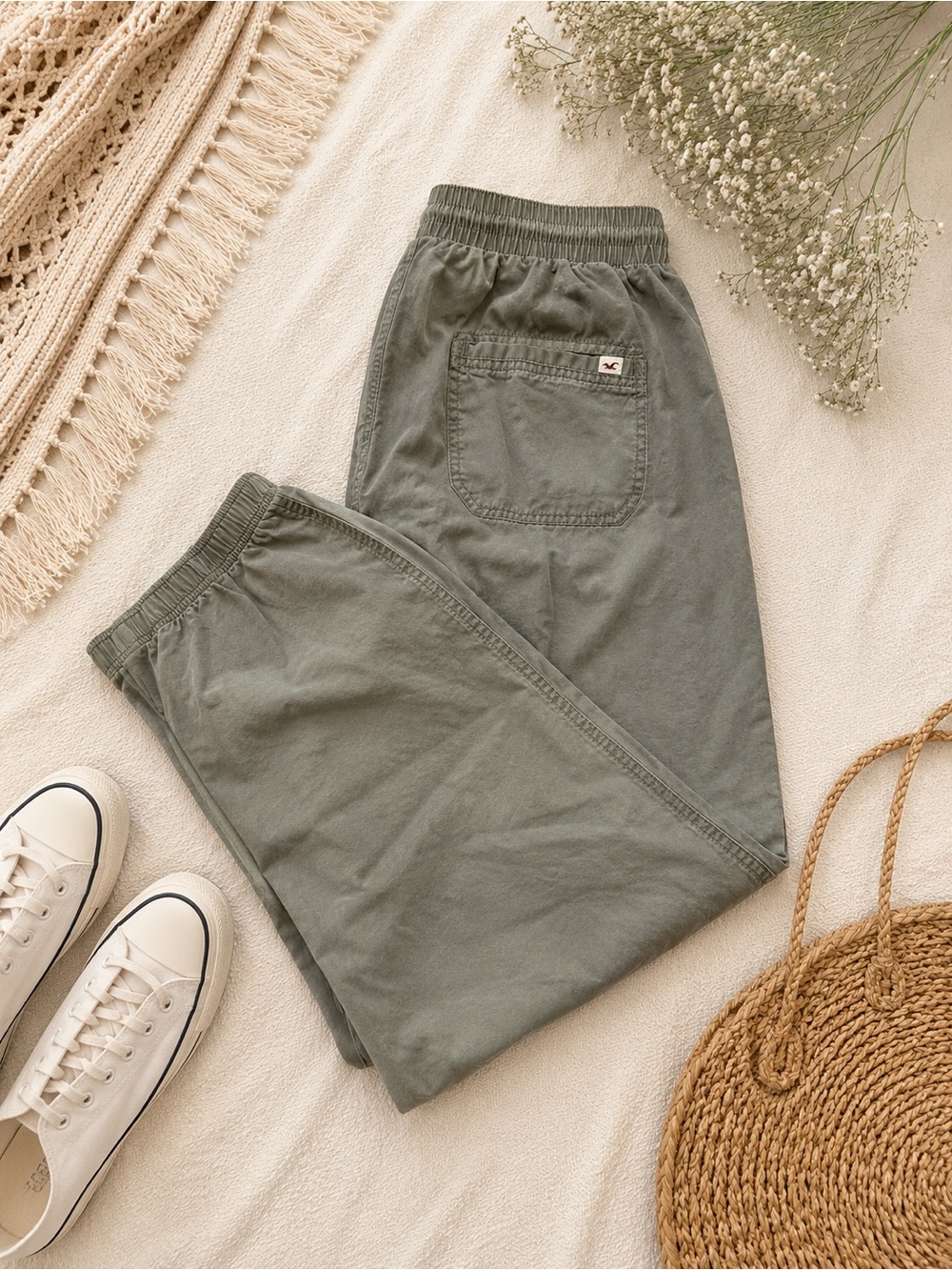 Hollister Women’s Jogger Pants Medium Olive Green Casual Pull-On Pants
